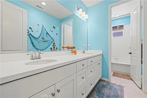 $1,150,000 | 20825 Red Sky Court, Saugus, CA 91350