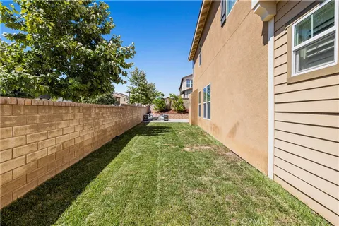 $1,150,000 | 20825 Red Sky Court, Saugus, CA 91350