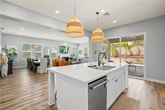 $1,150,000 | 20825 Red Sky Court, Saugus, CA 91350