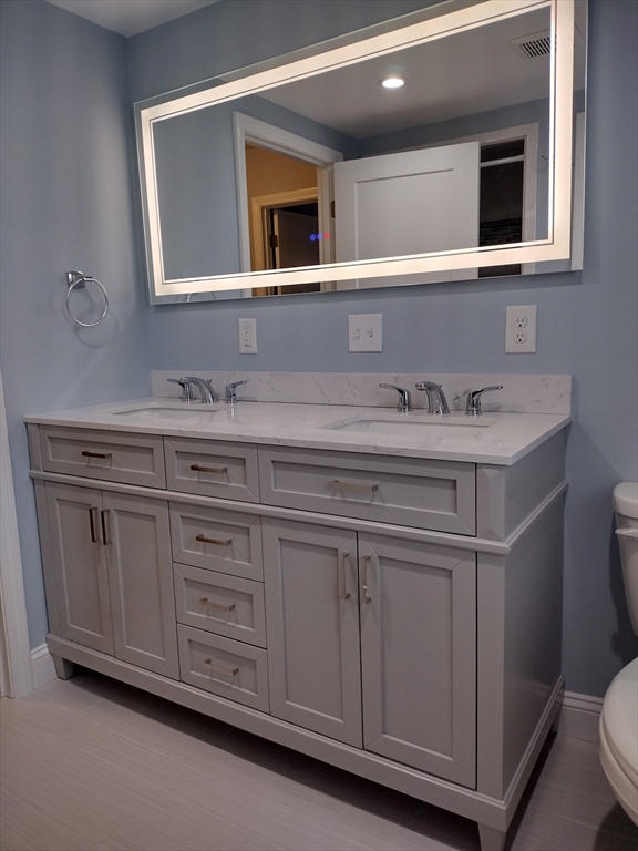 11 Frederick Road, Unit 2 Braintree, MA 02184 - Photo 3 of 12