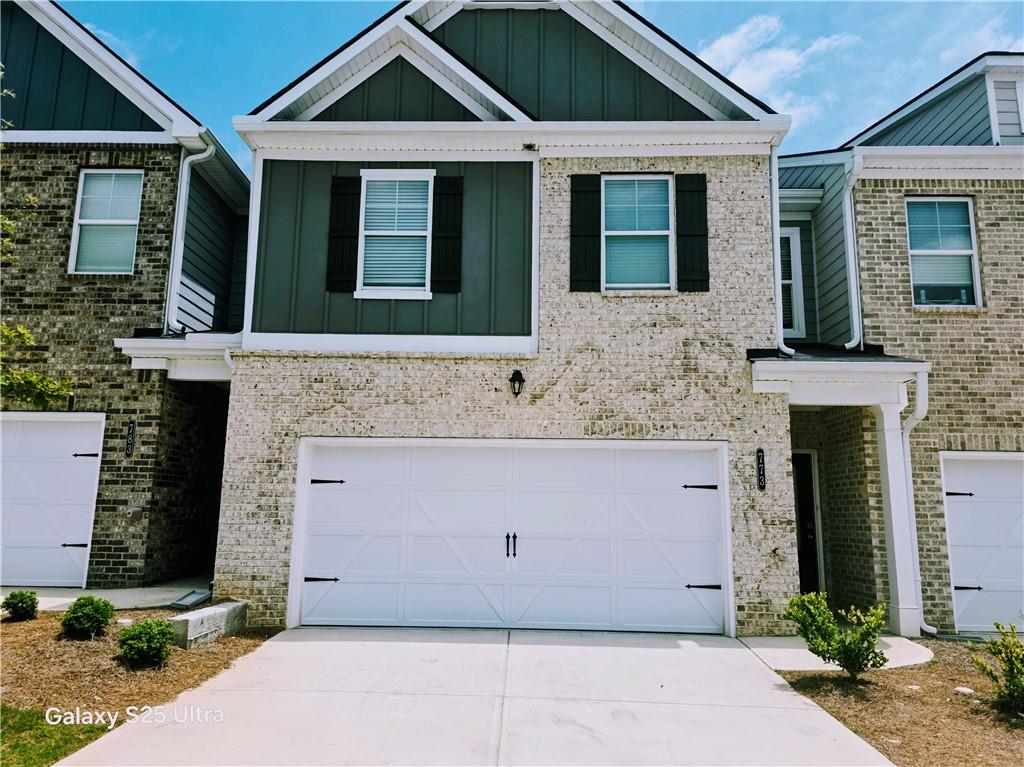 773 Cygnet Lane Grayson, GA 30017 - Photo 2 of 35