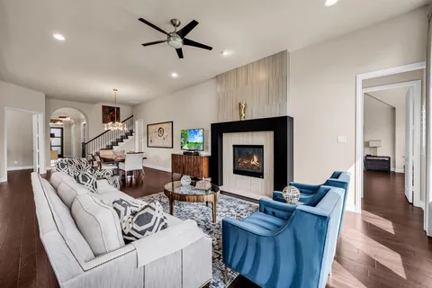 $749,500 | 431 Fawn Mist Drive, Prosper, TX 75078