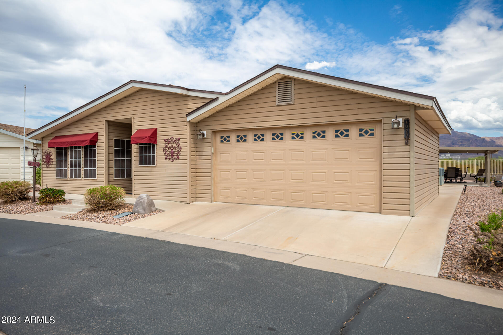 3301 South Goldfield Road, Unit 4020 Apache Junction, AZ 85119 - Photo 6 of 37 0003-03 - Goldfield