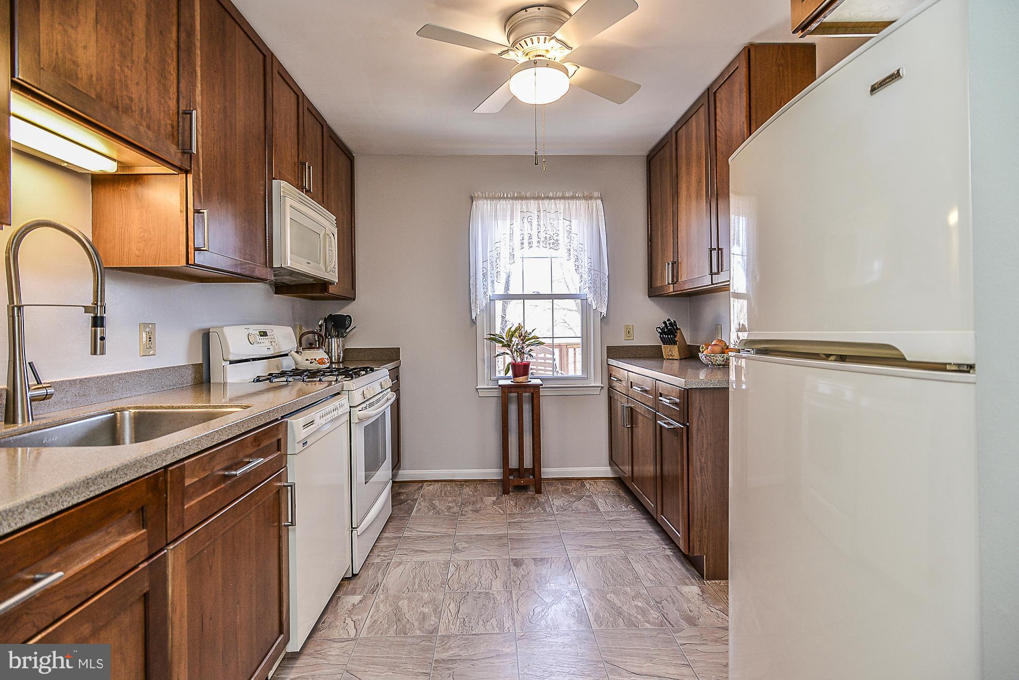9500 Burdett Road Burke, VA 22015 - Photo 12 of 26 Gallery Image 12