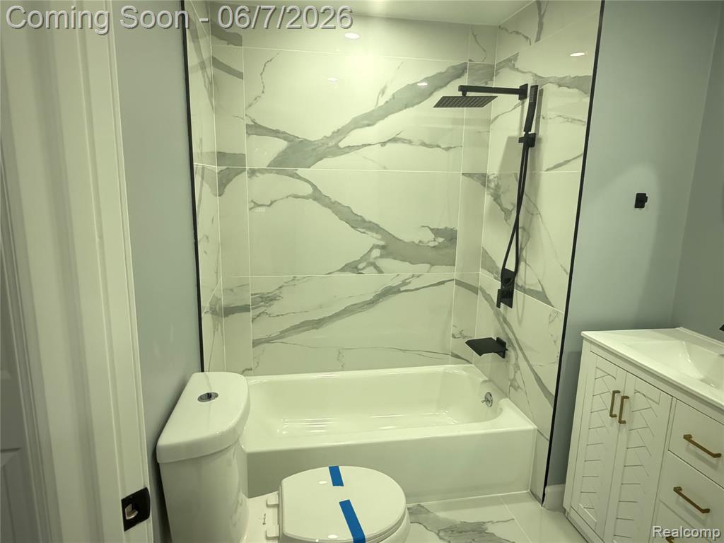20698 Coachwood Road Riverview, MI 48193 - Photo 24 of 37