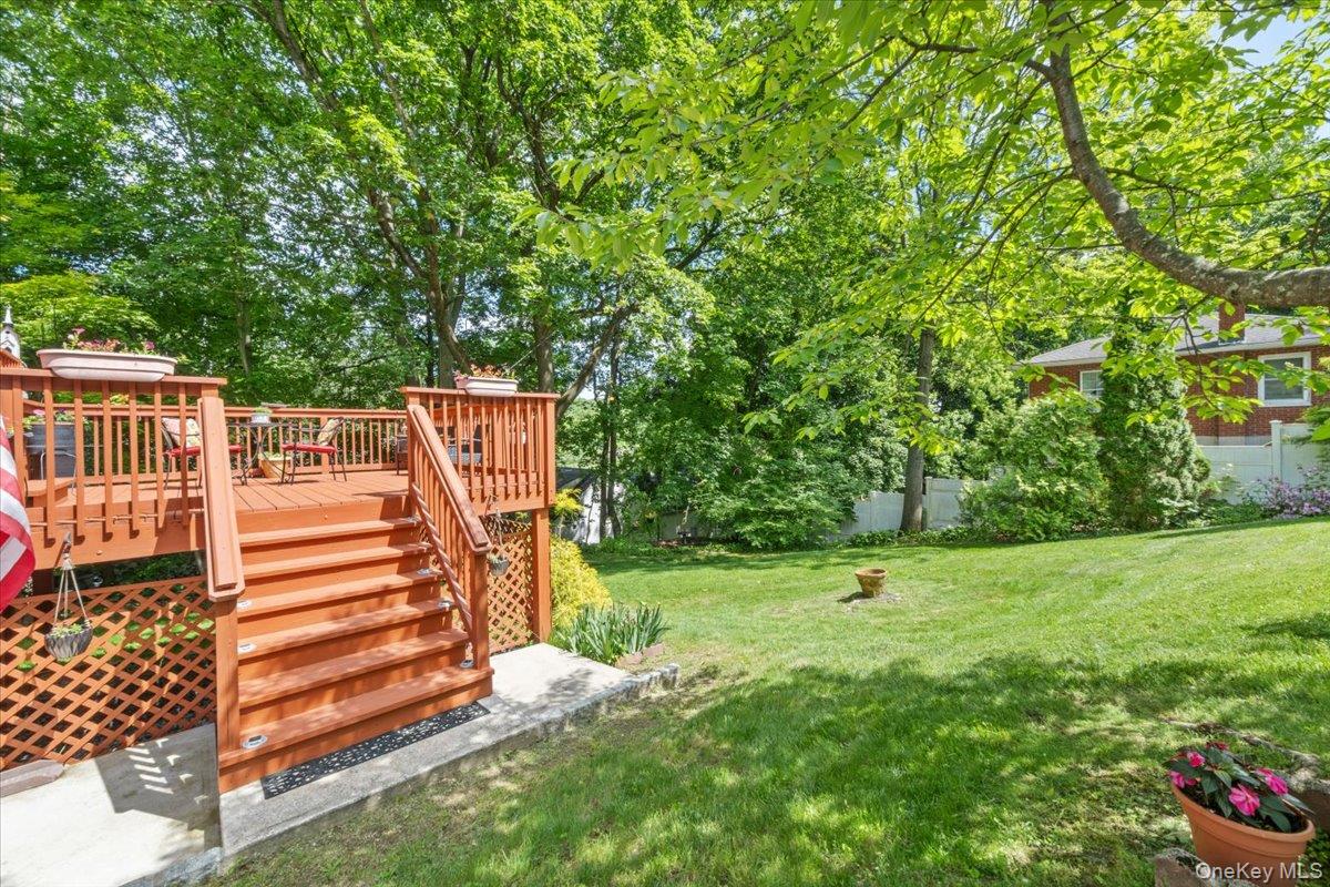 118 Hewitt Street Lake Peekskill, NY 10537 - Photo 34 of 48