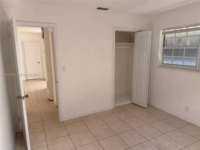 $2,700 | 4401 North Australian Avenue, West Palm Beach, FL 33407