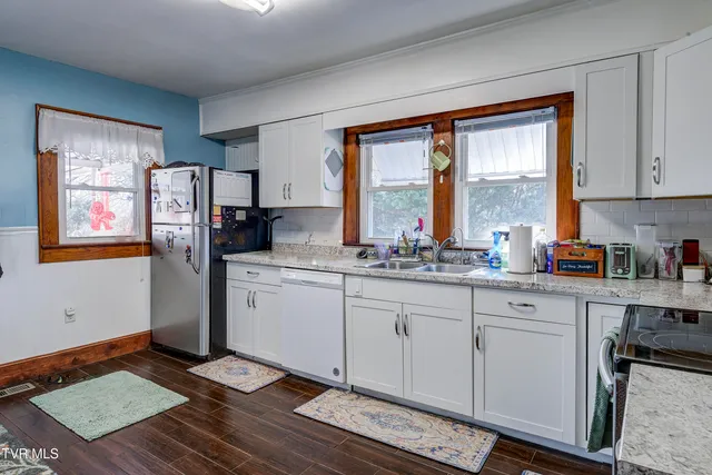 $230,000 | 332 Randolph Street, Bristol, VA 24201