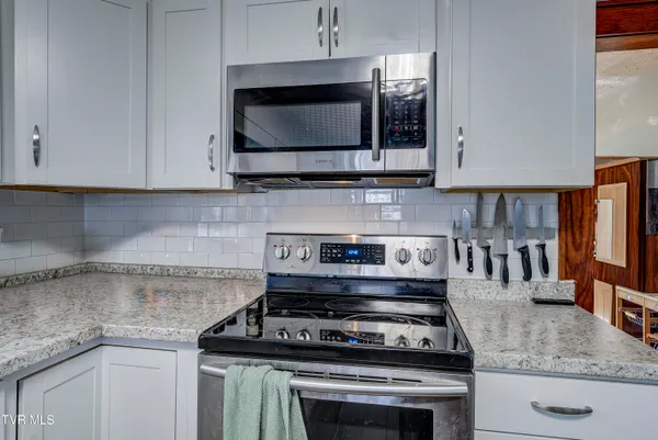 $230,000 | 332 Randolph Street, Bristol, VA 24201