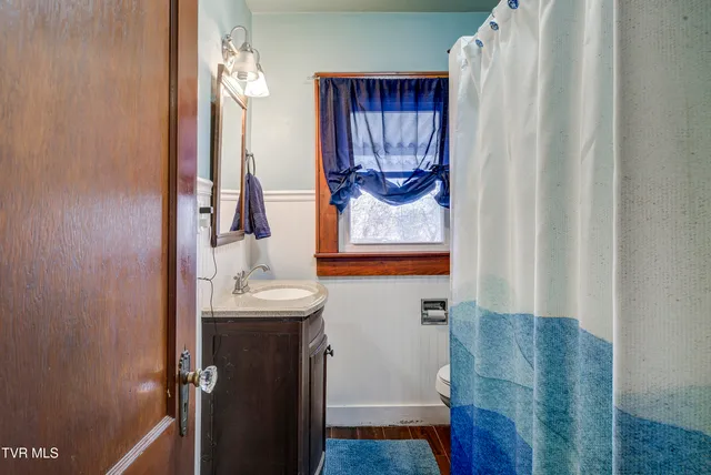 $230,000 | 332 Randolph Street, Bristol, VA 24201