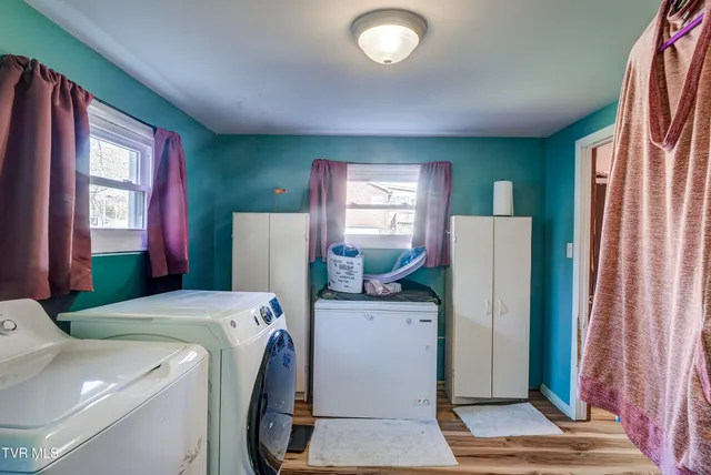 $230,000 | 332 Randolph Street, Bristol, VA 24201