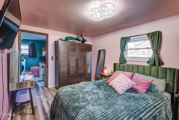 $230,000 | 332 Randolph Street, Bristol, VA 24201