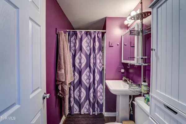 $230,000 | 332 Randolph Street, Bristol, VA 24201