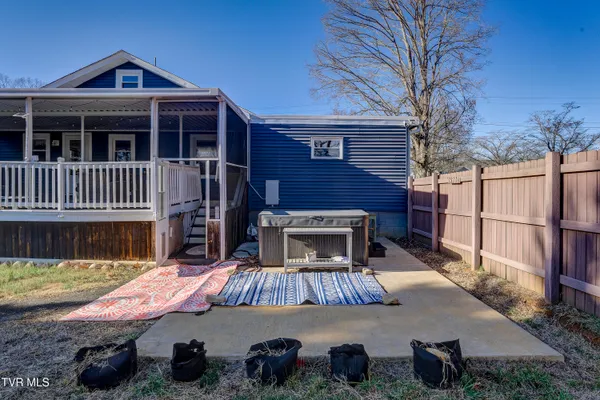 $230,000 | 332 Randolph Street, Bristol, VA 24201