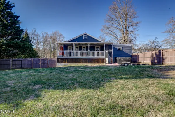 $230,000 | 332 Randolph Street, Bristol, VA 24201
