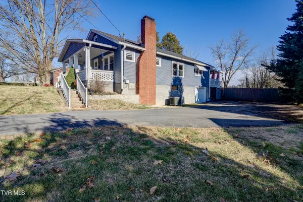 $230,000 | 332 Randolph Street, Bristol, VA 24201