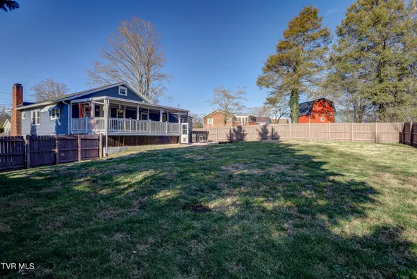 $230,000 | 332 Randolph Street, Bristol, VA 24201