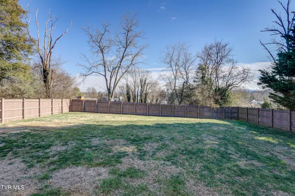 $230,000 | 332 Randolph Street, Bristol, VA 24201