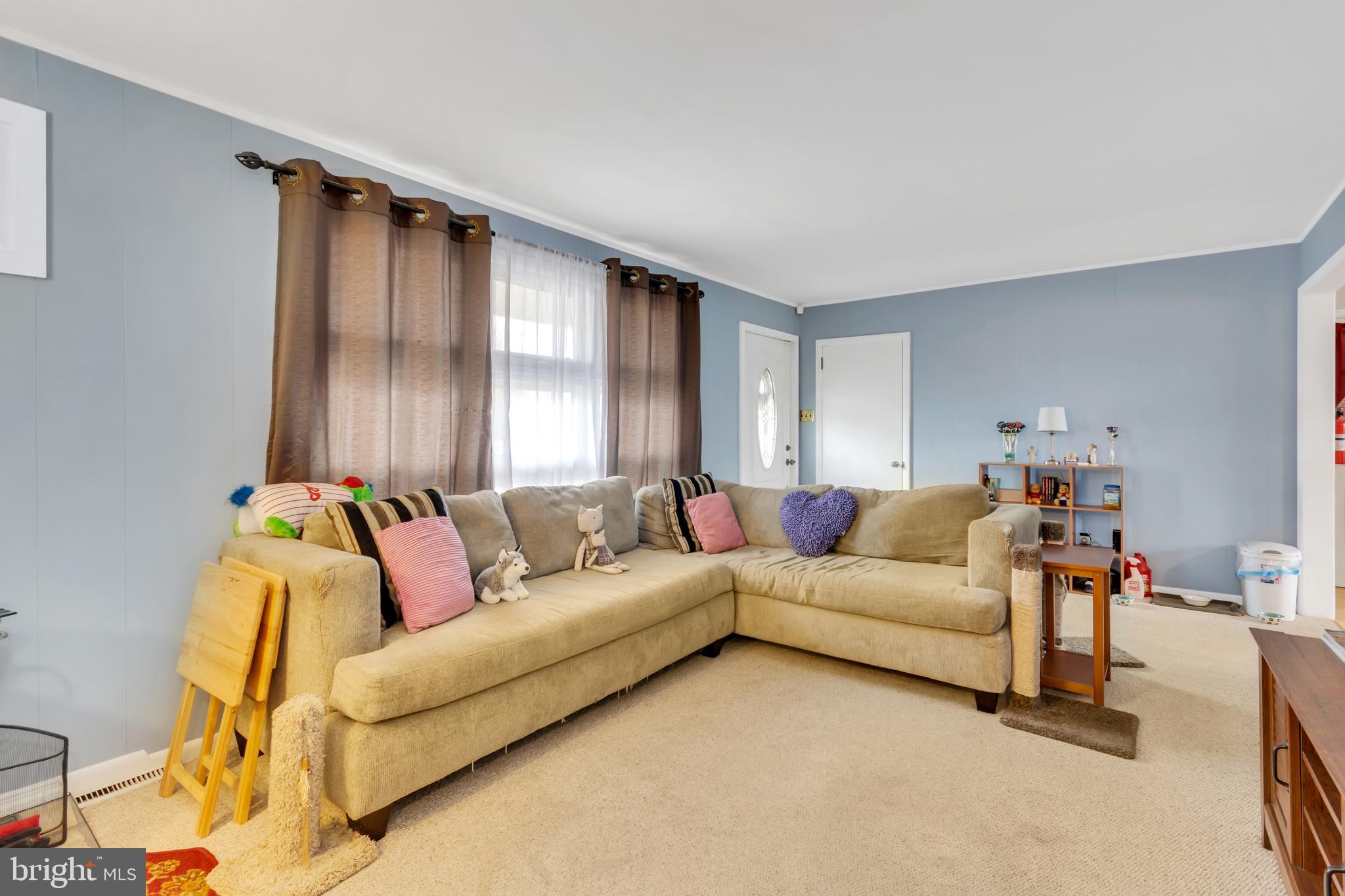 215 Cornell Road Glassboro, NJ 08028 - Photo 2 of 14
