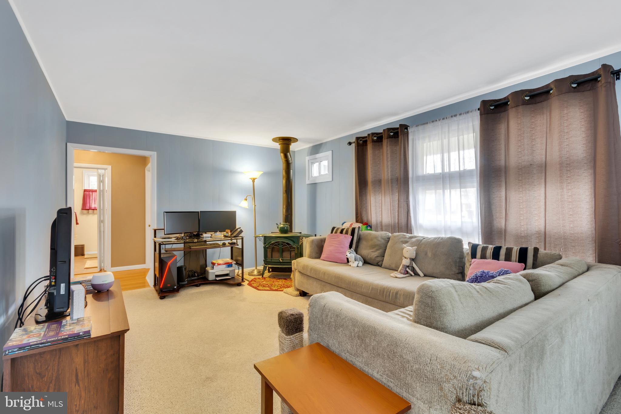 215 Cornell Road Glassboro, NJ 08028 - Photo 3 of 14