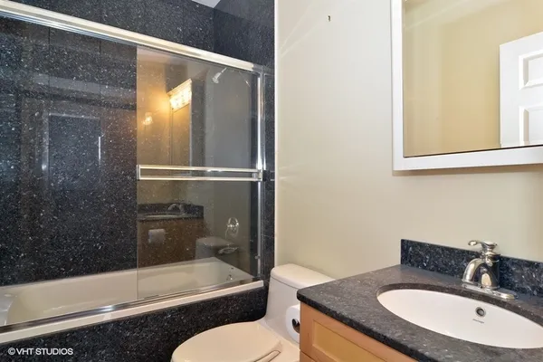 $4,140 | 1540 North Claremont Avenue, Unit 3E, Chicago, IL 60622