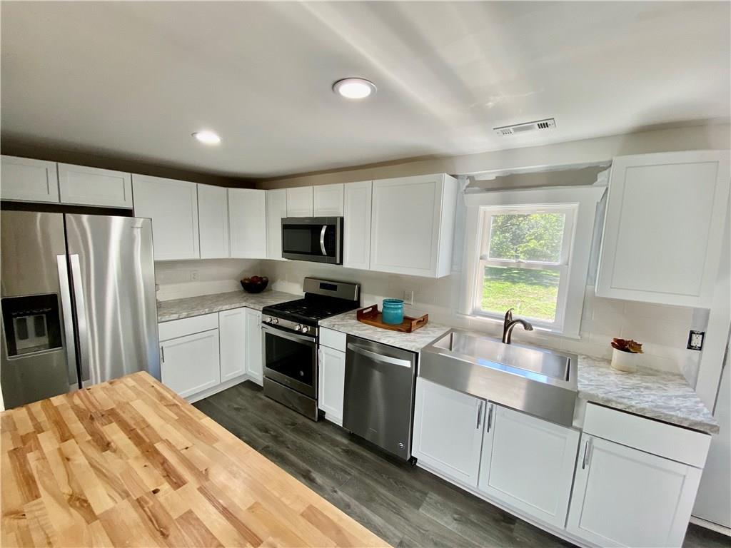 1755 Plummer Road Martinsville, IN 46151 - Photo 4 of 37 Gallery Image 4