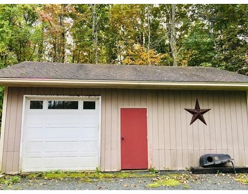 14 North Brookfield Road Brookfield, MA 01506 - Photo 7 of 29 Gallery Image 7