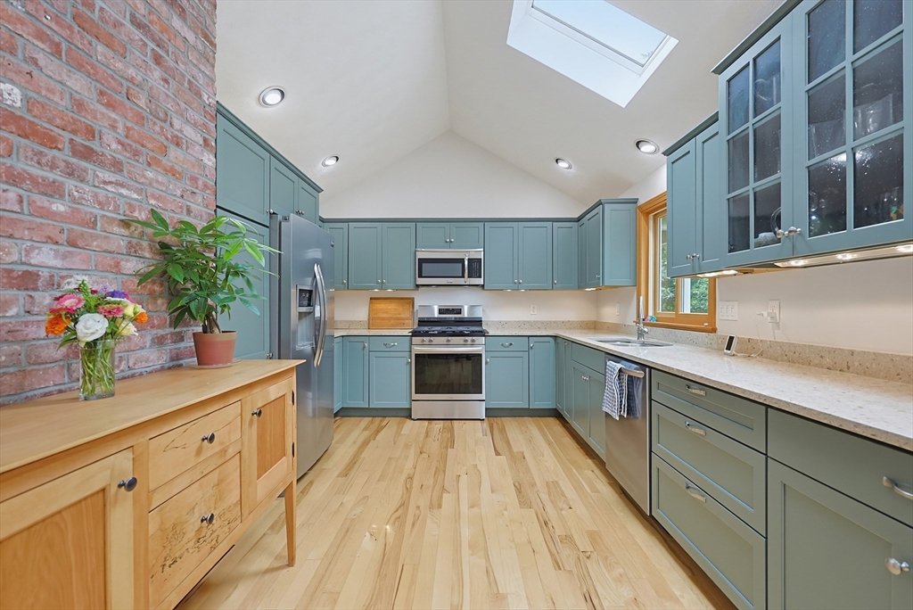 14 Pheasant Ridge Road Townsend, MA 01469 - Photo 4 of 37 Gallery Image 4