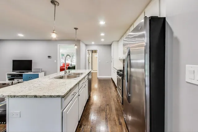 $780,000 | 3905 Lawn Avenue, Western Springs, IL 60558