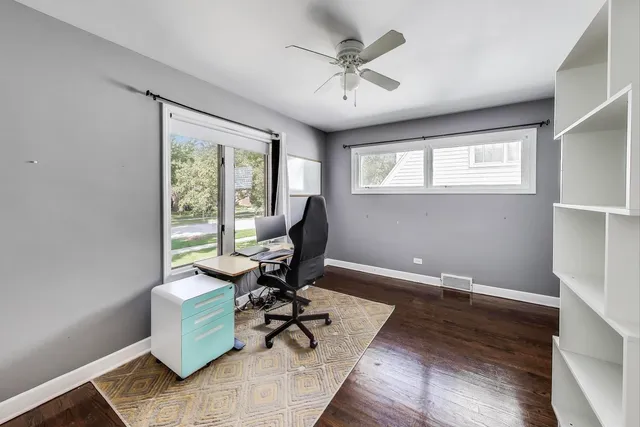 $780,000 | 3905 Lawn Avenue, Western Springs, IL 60558