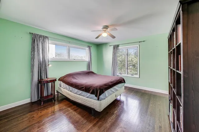 $780,000 | 3905 Lawn Avenue, Western Springs, IL 60558