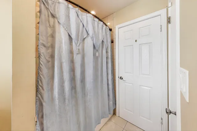 $780,000 | 3905 Lawn Avenue, Western Springs, IL 60558