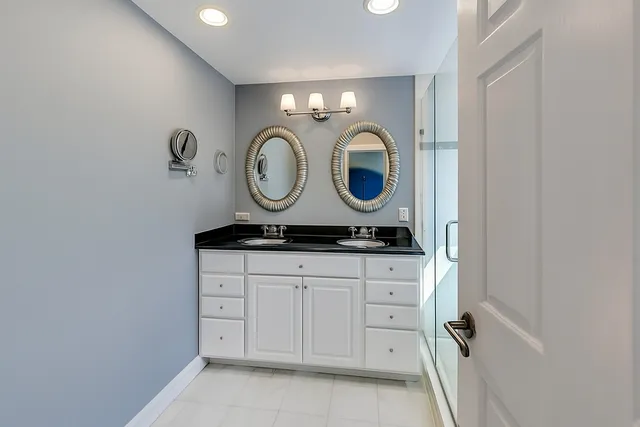 $780,000 | 3905 Lawn Avenue, Western Springs, IL 60558