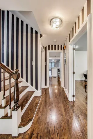 $780,000 | 3905 Lawn Avenue, Western Springs, IL 60558