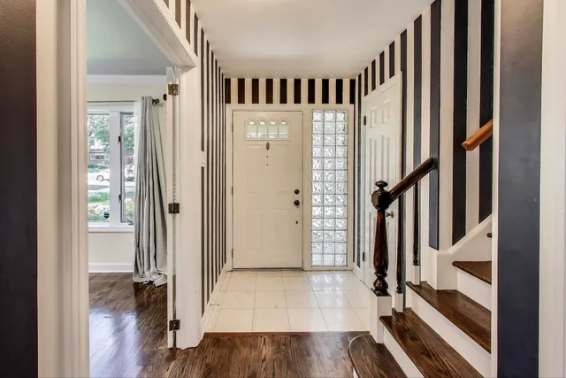 $780,000 | 3905 Lawn Avenue, Western Springs, IL 60558