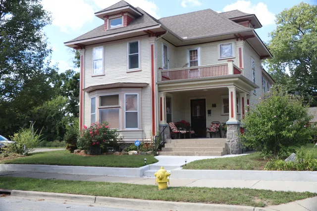 $427,000 | 427 James Avenue Southeast, Grand Rapids, MI 49503