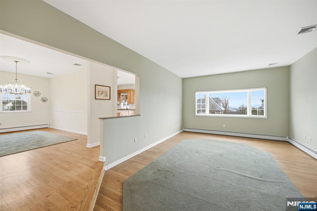 112 Hill Street Wood-Ridge, NJ 07075 - Photo 7 of 38