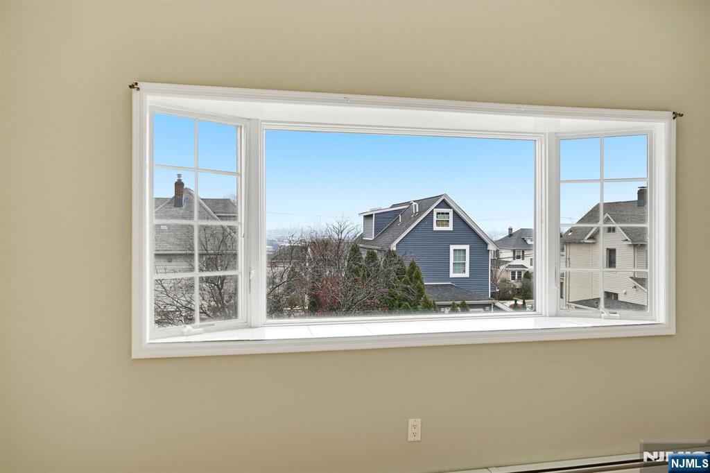 112 Hill Street Wood-Ridge, NJ 07075 - Photo 9 of 38