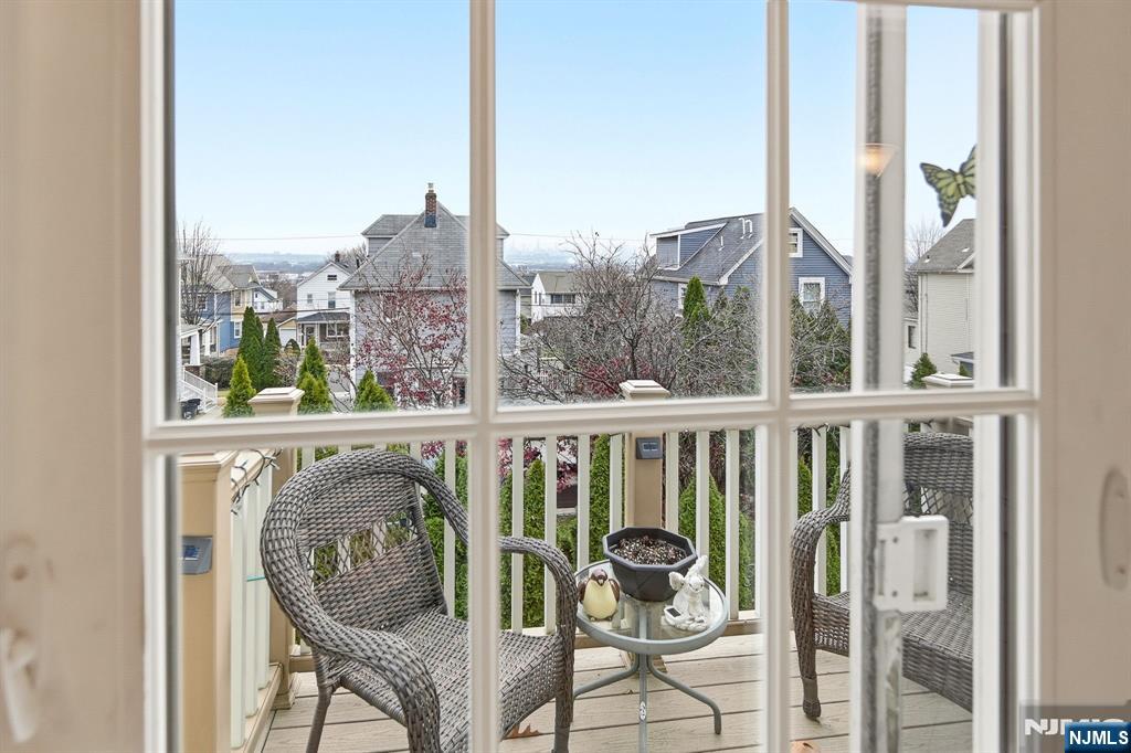 112 Hill Street Wood-Ridge, NJ 07075 - Photo 10 of 38