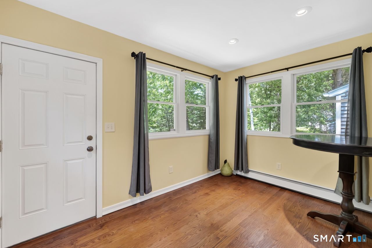 1013 Ratley Road Suffield, CT 06093 - Photo 20 of 39 a view of an empty room with a window