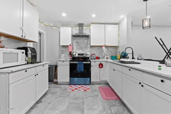 $299,900 | 34 Francis Street, Troy, NY 12180