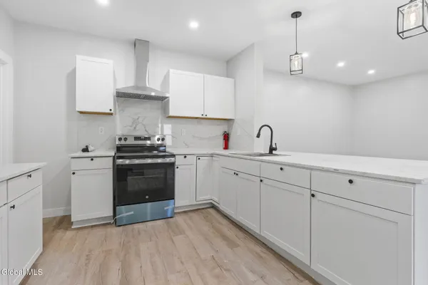 $299,900 | 34 Francis Street, Troy, NY 12180