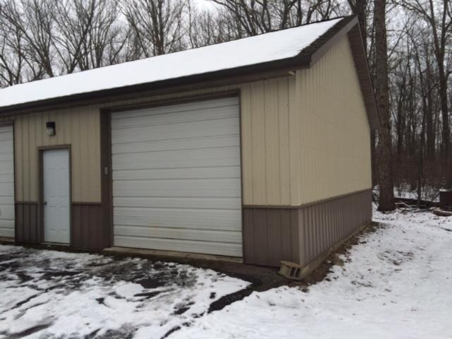3951 Pier Road Benton Harbor, MI 49022 - Photo 21 of 28 IMG_8639