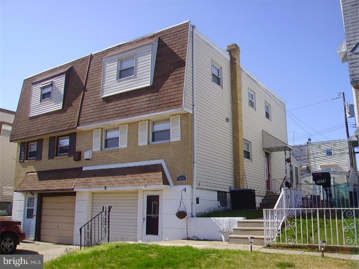 3420 Primrose Road Philadelphia, PA 19114 - Photo 2 of 12 Gallery Image 2