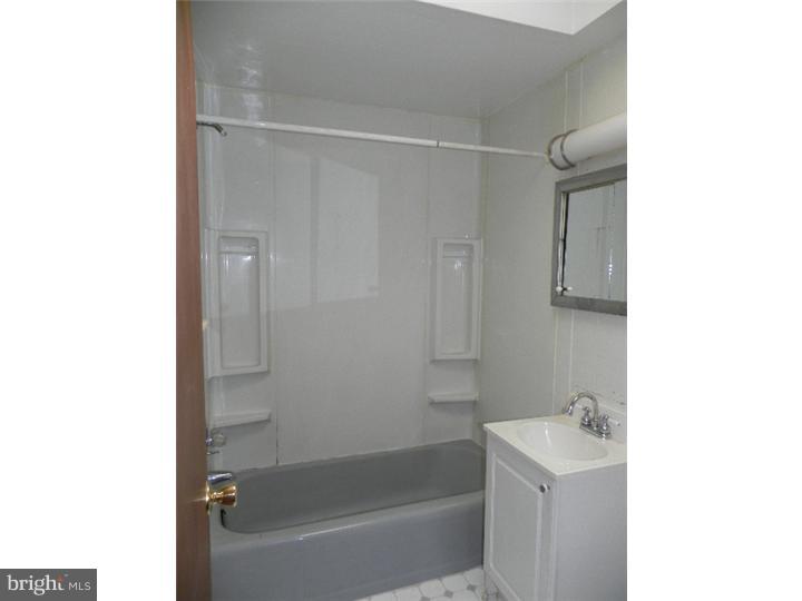 3420 Primrose Road Philadelphia, PA 19114 - Photo 9 of 12 Gallery Image 9