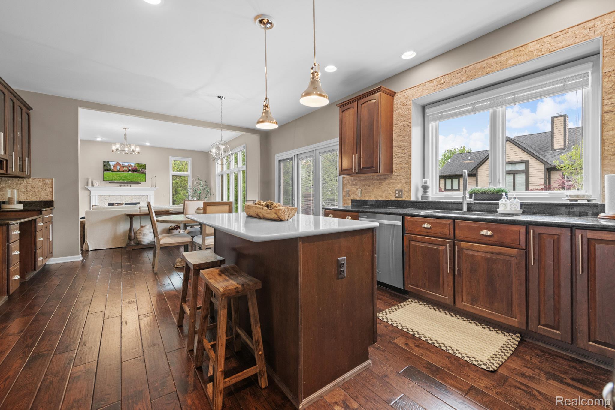 1476 Werth Drive Rochester, MI 48306 - Photo 13 of 55 Kitchen