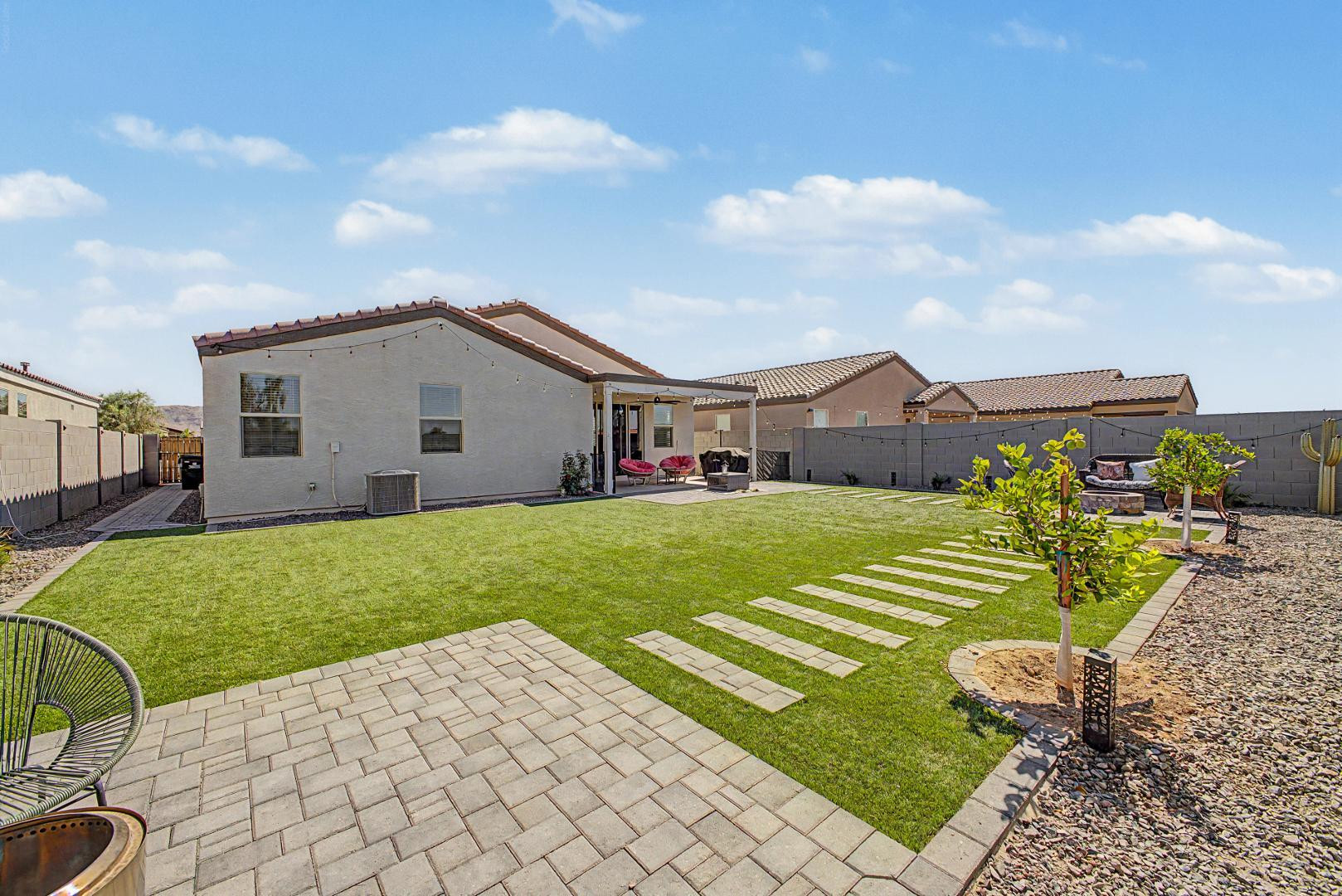 2548 West Grenadine Road Phoenix, AZ 85041 - Photo 32 of 34