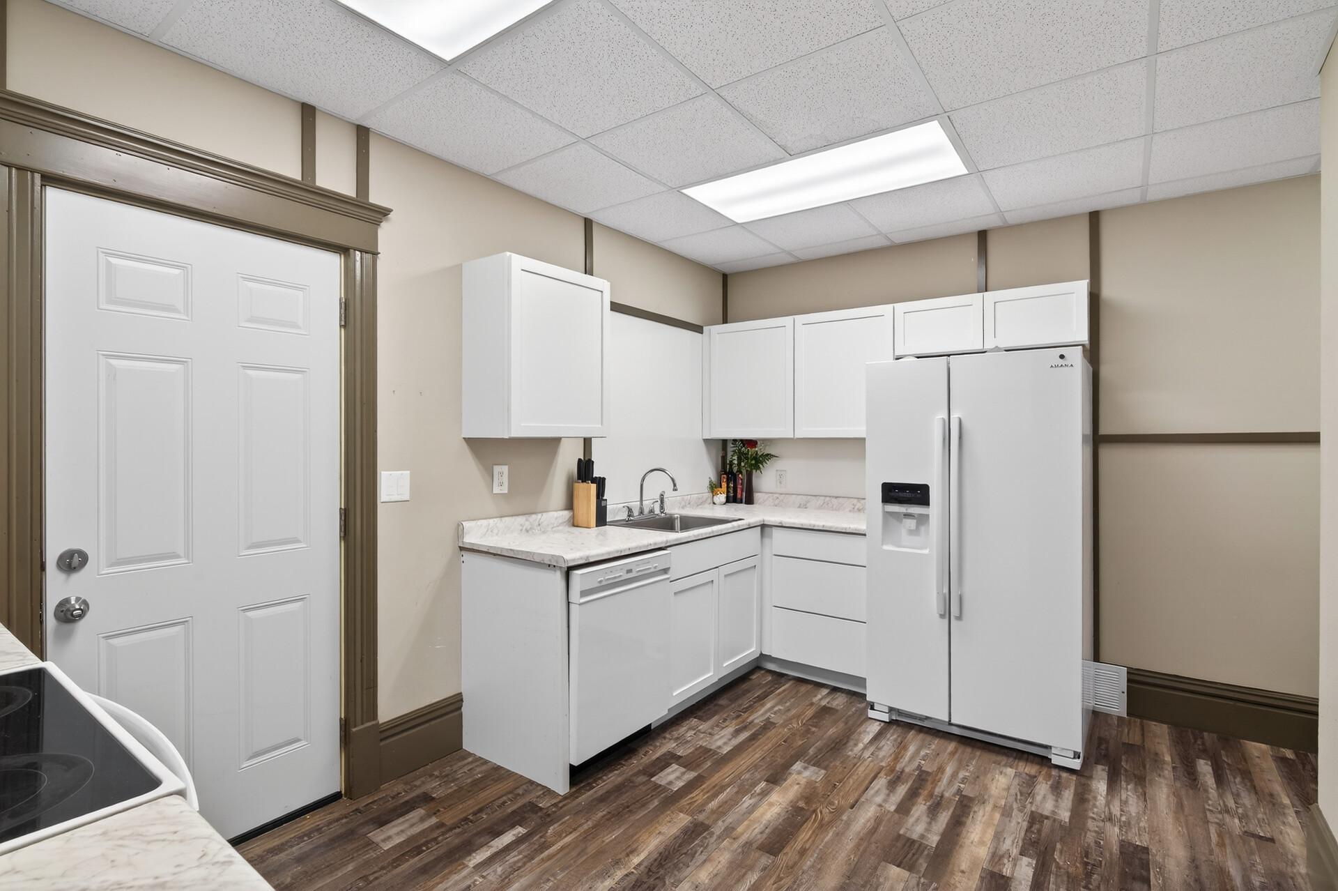 602 North 3rd Street Princeton, MN 55371 - Photo 5 of 49