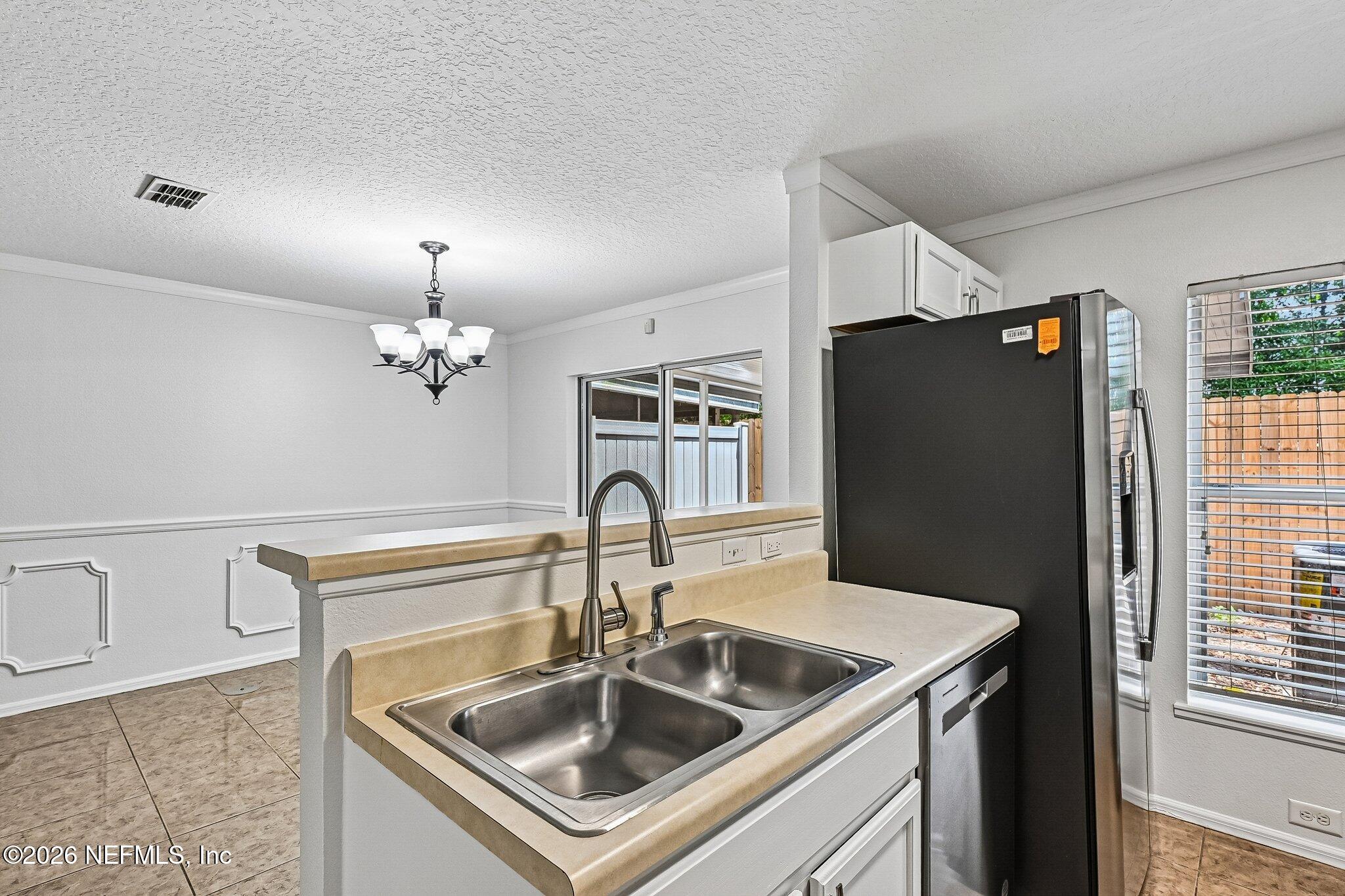 10543 Autumn Trace Road Jacksonville, FL 32257 - Photo 16 of 45 Kitchen