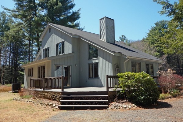 144 Wyben Road Westfield, MA 01085 - Photo 3 of 30 Gallery Image 3